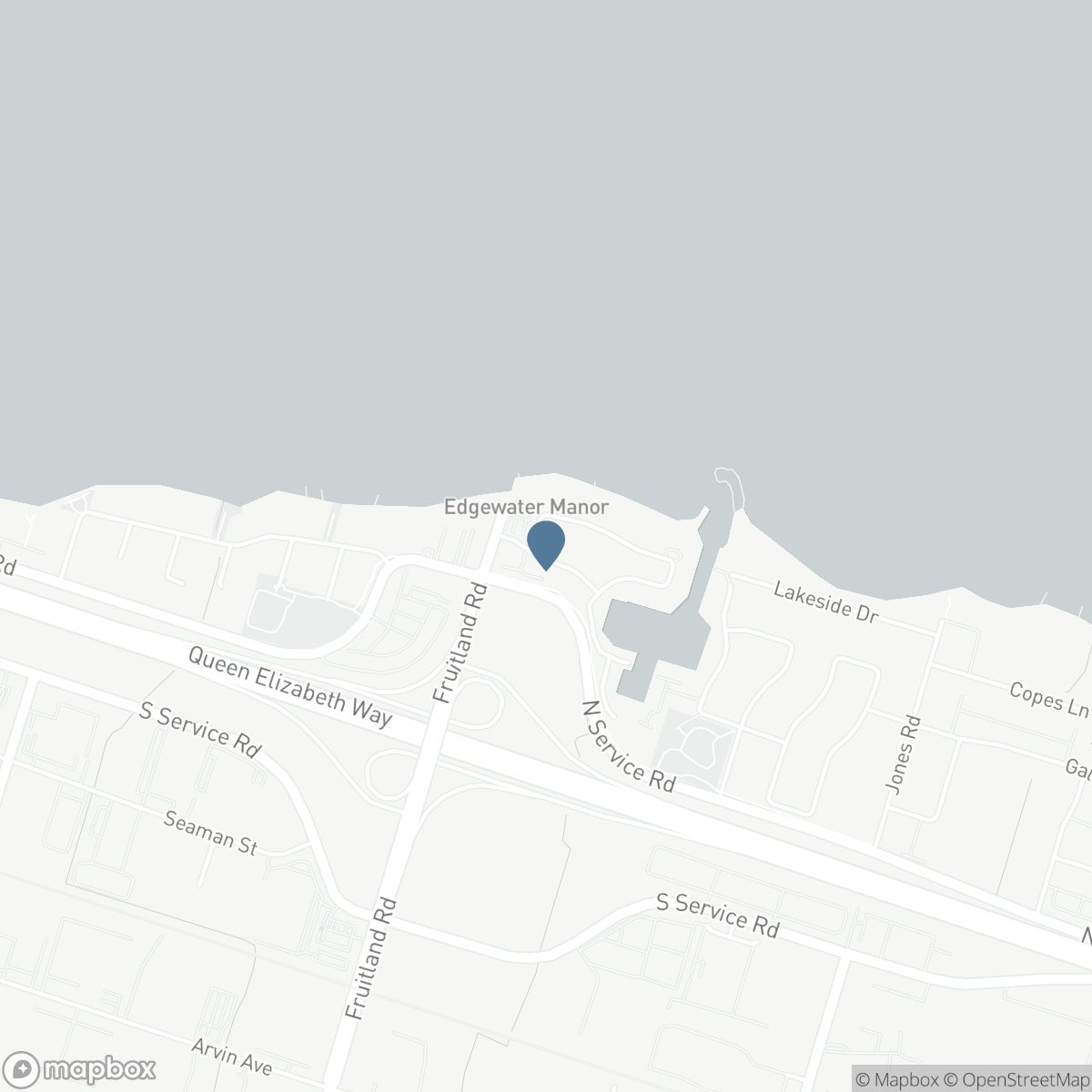 4 EDGEWATER Drive, Hamilton, Ontario L8E 4Z3